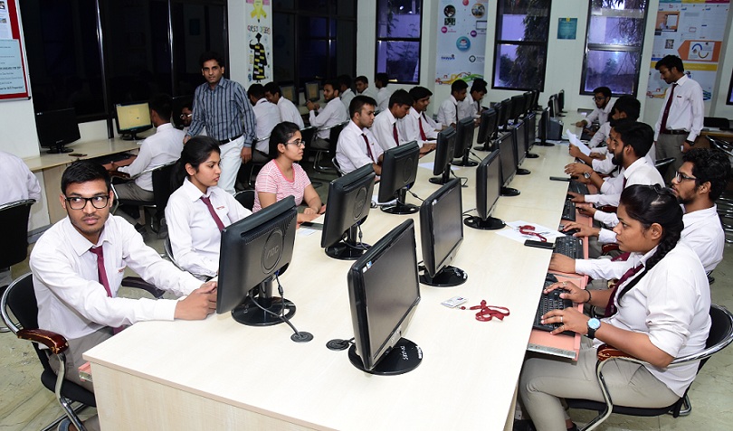 Gyandan Resource Centre, the central library of SKIT Jaipur